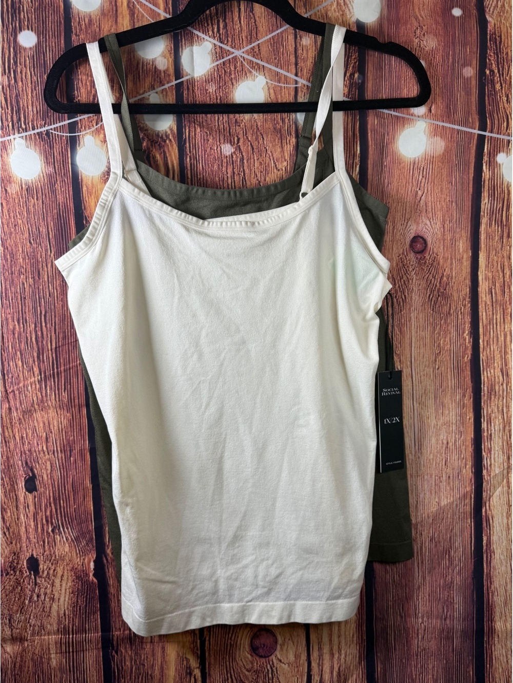 No Tag Revival Reversible White and Olive Cami Tank Top Size 2X 3X